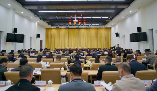 翁源县召开务虚会议
