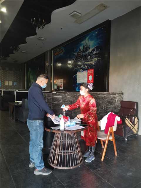 2022年1月2日执法大队检查暴风城网咖.jpg
