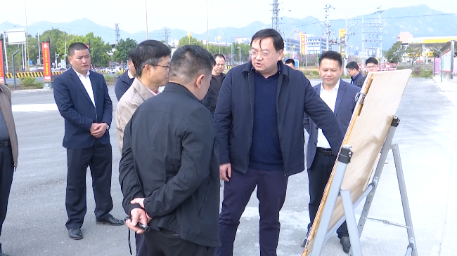 市人大常委会副主任胡德宁到我县考察调研[00_00_50][20230307-175502].png