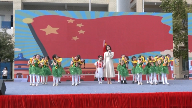 每周一歌.mp4_20230315_184615.684.jpg