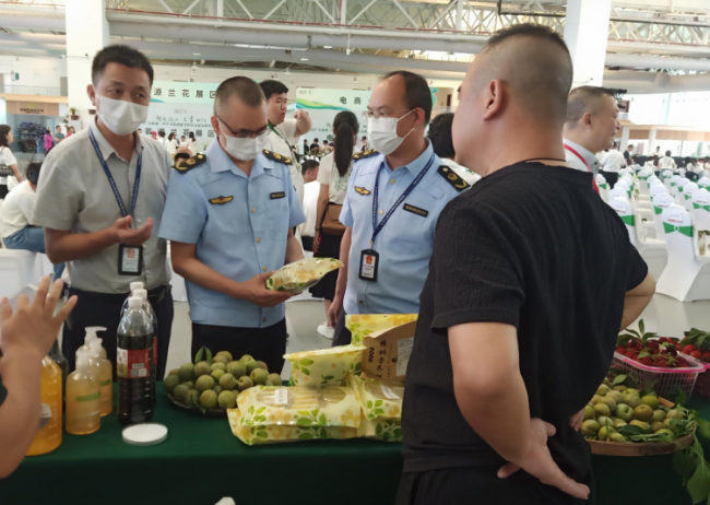 县市场监督管理局：“四强化”全力做好三华李文化旅游节活动保障工作.png