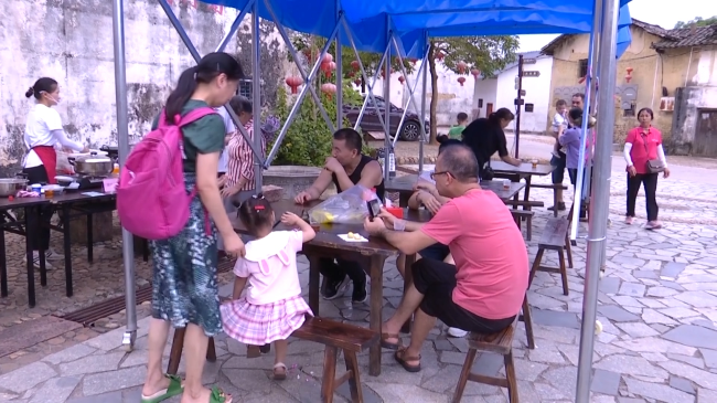 文明旅游志愿活动.mp4_20230623_115116.678.jpg