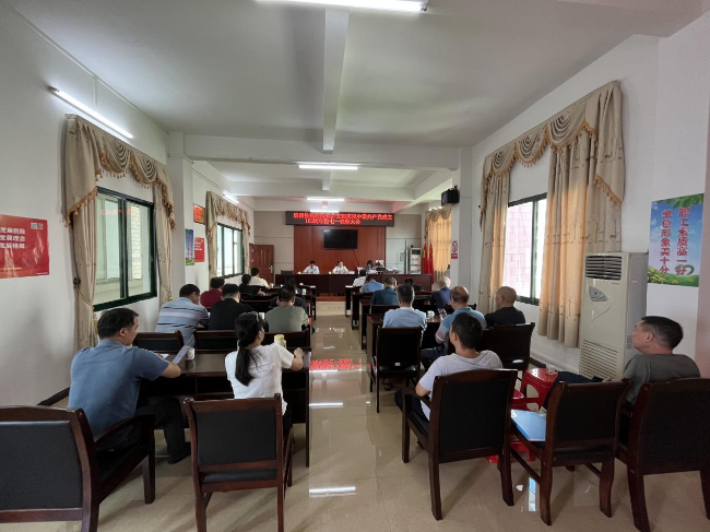 县民政局召开庆祝中国共产党成立102周年暨“七一”表彰大会.png