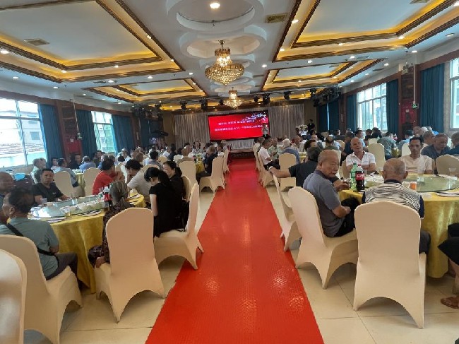 【“八一”慰问】龙仙镇城东社区庆“八一”退役军人座谈会.jpg