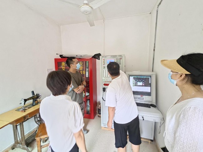 龙仙镇开展“查隐患，排风险，守卫银龄安全”重点场所安全生产检查.jpg