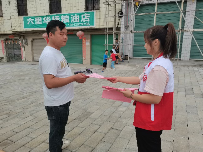 官渡镇顺利完成夏季病媒生物防制“百日攻坚”专项行动~1.jpg