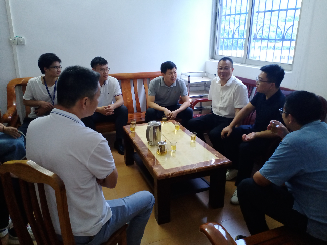 交流互促再提升——新江镇与铁龙镇召开综合行政执法工作交流座谈会.png