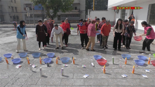 敬老情.mp4_20231023_175223.973.jpg