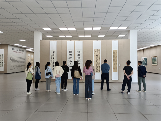 10.24廉洁书画展.jpg