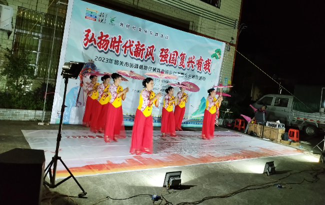 坝仔镇开展“戏曲进乡村”禁毒宣传活动1.png