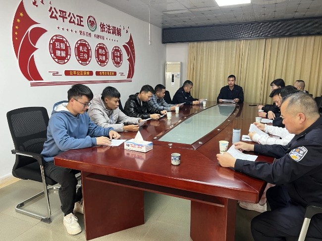 江尾镇开展秋季校园安全专项整治及未成年人保护行动（1）.png