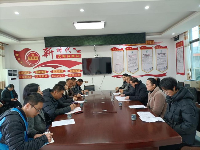 韶关市民政局局长朱增志一行到新江镇调研乡村振兴工作及慰问困难群众.png