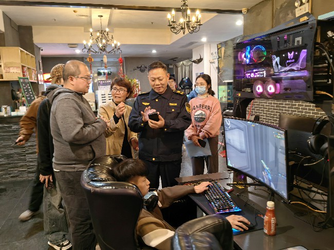 翁源县开展元旦节前公共文化场所安全生产检查2.jpg