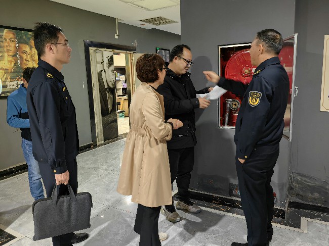 翁源县开展元旦节前公共文化场所安全生产检查3.jpg
