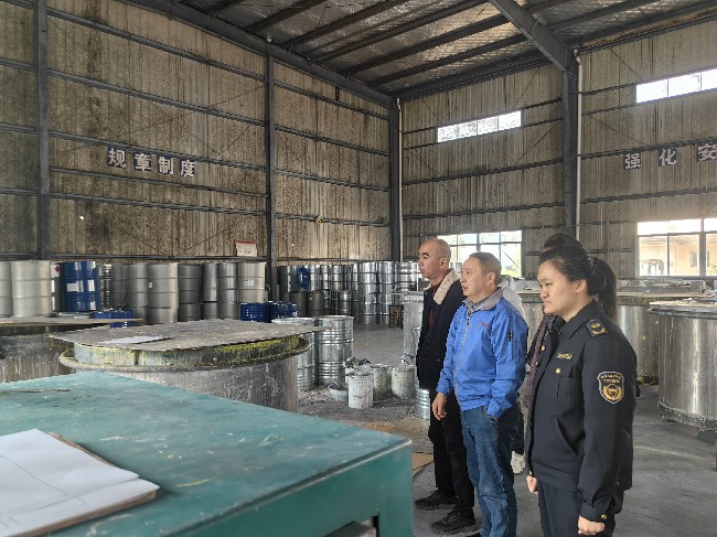 韶关市生态环境局翁源分局开展新业态新领域及非煤矿山生态环境保护工作.jpg