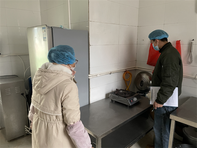 龙仙镇开展寒假校外托管机构安全专项治理行动.png