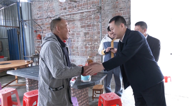 廖剑慰问.mp4_20240205_182601.778.jpg