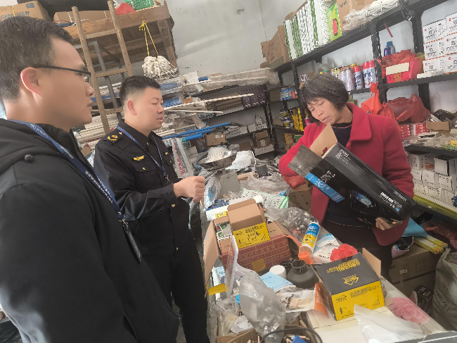 铁龙镇开展燃气灶具及相关产品质量.png