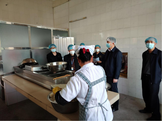 江尾镇开展食品安全“两个责任”督查工作.png