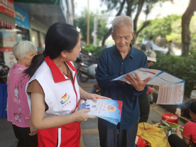 龙仙镇城北、康乐社区开展征兵宣传.png