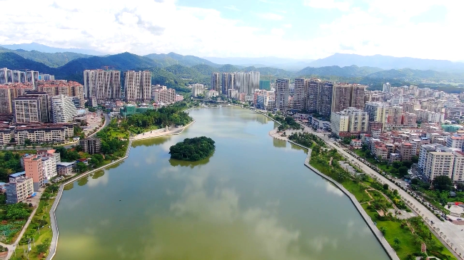 厚翁对口帮扶.mp4_20240730_173806.009.jpg