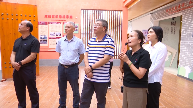 市关工委执行主任邓小杰率队来翁开展工作调[00_01_04][20241016-174607].png