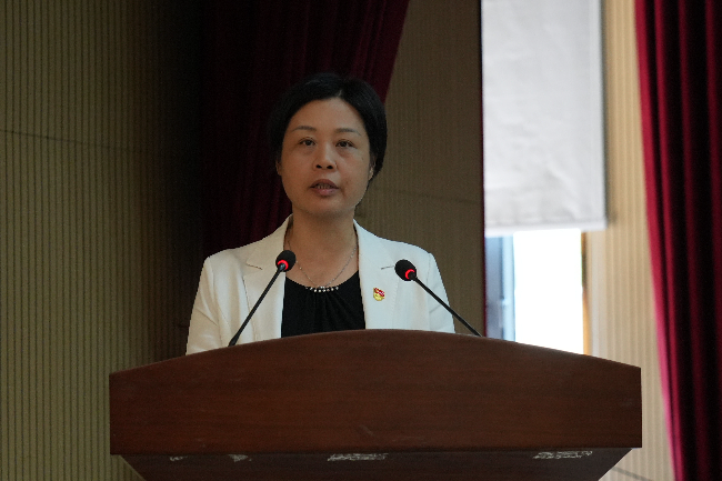 县长发言.JPG