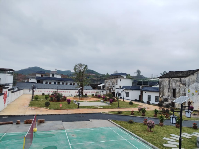 翁源蓝青村换新颜，荒地变广场打造幸福角（改造后）.jpg