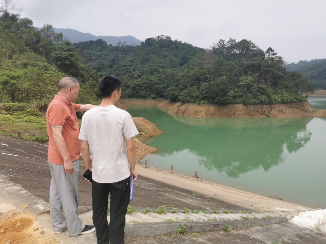 新江镇：打好防汛“主动仗” 筑牢安全“防护堤”.png