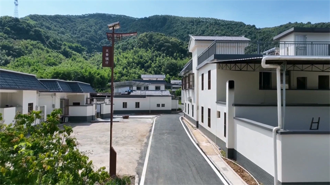 翁源华润希望乡村项目顺利通过竣工验收.mp4_20250704_175052.669.jpg