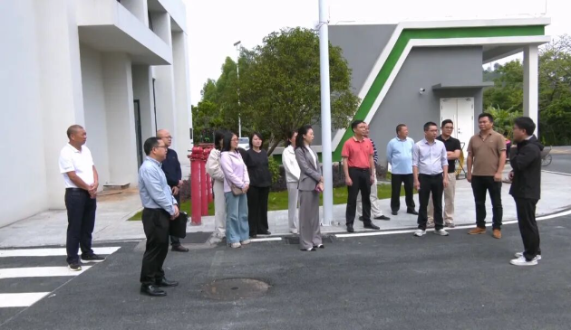 县政协副主席郭晓燕率队调研小微企业绿色创业园建设运营情况