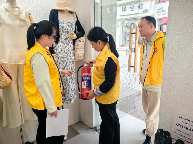 翁源县总工会：“五一”节前安全大排查 筑牢假期安全防护网2.jpg