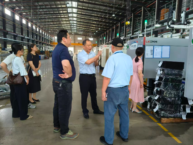 5.28到金悦诚开展民主管理工作调研1.jpg